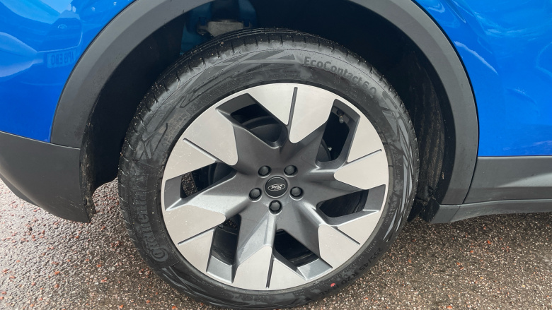 Ford Explorer 210kW Premium 77kWh 5dr Auto Electric Estate